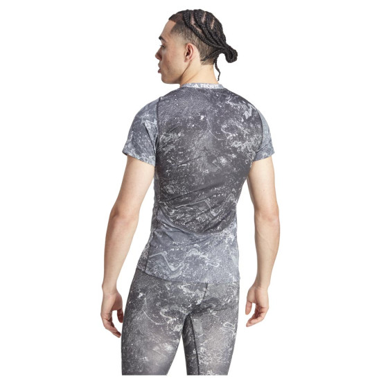 Adidas Ανδρική κοντομάνικη μπλούζα TF AOP Tee Adidas Ανδρική κοντομάνικη μπλούζα TF AOP Tee